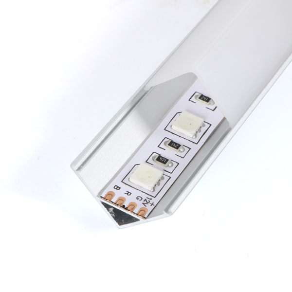 PERFIL ALUMINIO ESQUIINA 12V /24V 2 mts