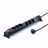 EXTENSAO CORRENTE SCHUKO 6 VIAS 90º + DISJUNTOR + 2 INTERRUPTORES PRETO