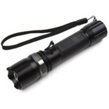 MINI LANTERNA 1 SUPER LED 3W COM ZOOM REGULAVEL